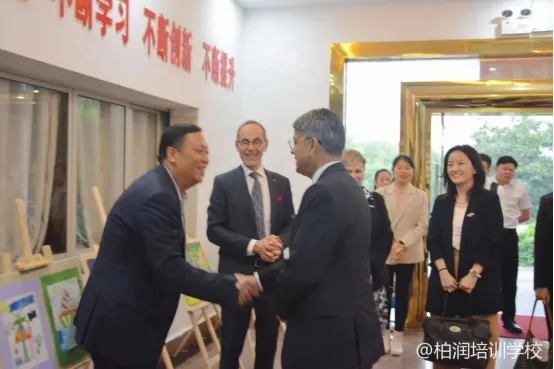 [Showcase of Teaching and Research Achievements] Assessment Tools | Research and Development Materials | Educational Picture Books